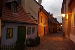 prag-noc-26
